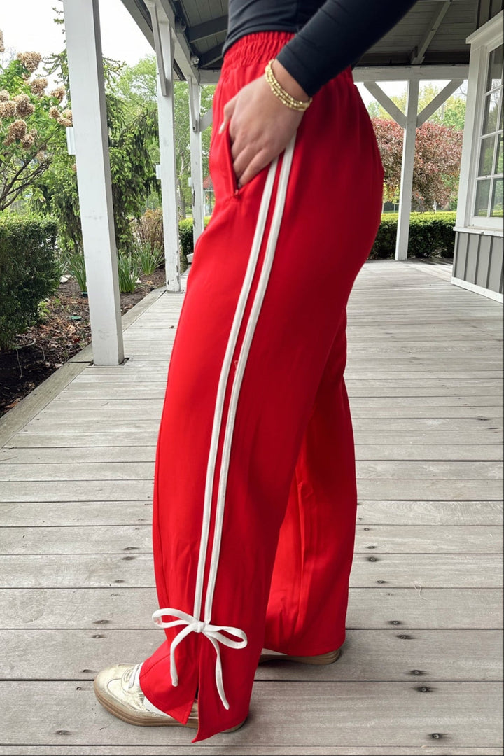 Emery Side Tie Track Pants – Apricot Lane Boutique - Peoria
