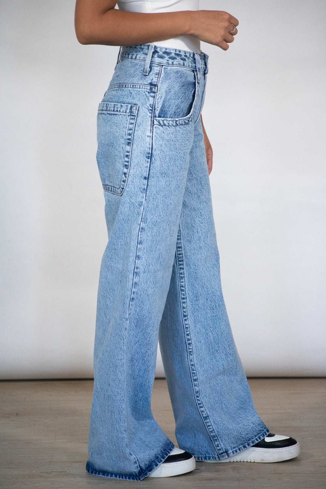 The Retro Super Baggy Wide Leg Denim – Apricot Lane Boutique